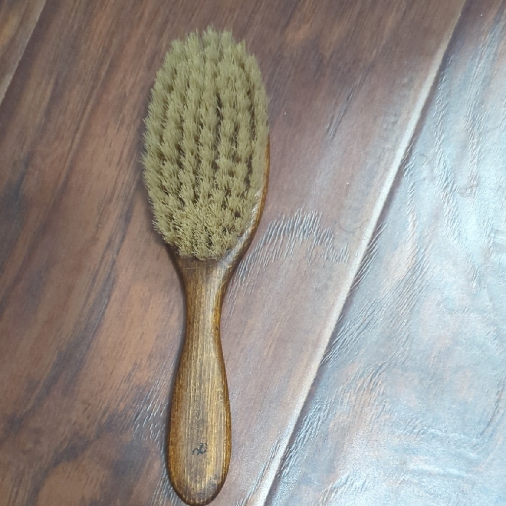 Natural Color Boar Bristle Beechwood Brush